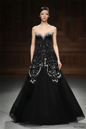 μαυρο νυφικό, νυφικα, black wedding dress, black wedding, bridal, black bridal