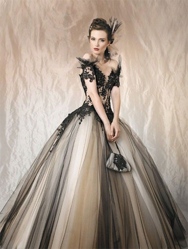 μαυρο νυφικό, νυφικα, black wedding dress, black wedding, bridal, black bridal