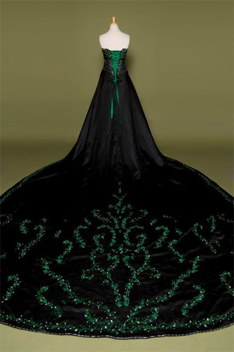 μαυρο νυφικό, νυφικα, black wedding dress, black wedding, bridal, black bridal