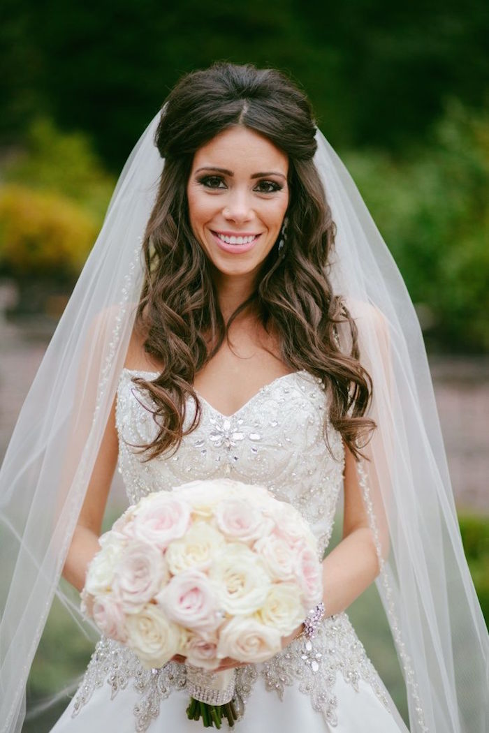 νυφικά, μπομπονιερες, νυφικο χτενισμα, νυφικα χτενισματα, χτενισμα νυφης, χτενισμα, χτενισμα γαμου, χτενισματα γαμου, μαλλια γαμου, νυφικα μαλλια, μαλλι, μεσαιο μακρος μαλλια, μαλλια ημιμακρα,